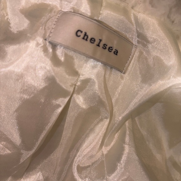 Chic Cream Teddy Jacket - Picture 4 of 4